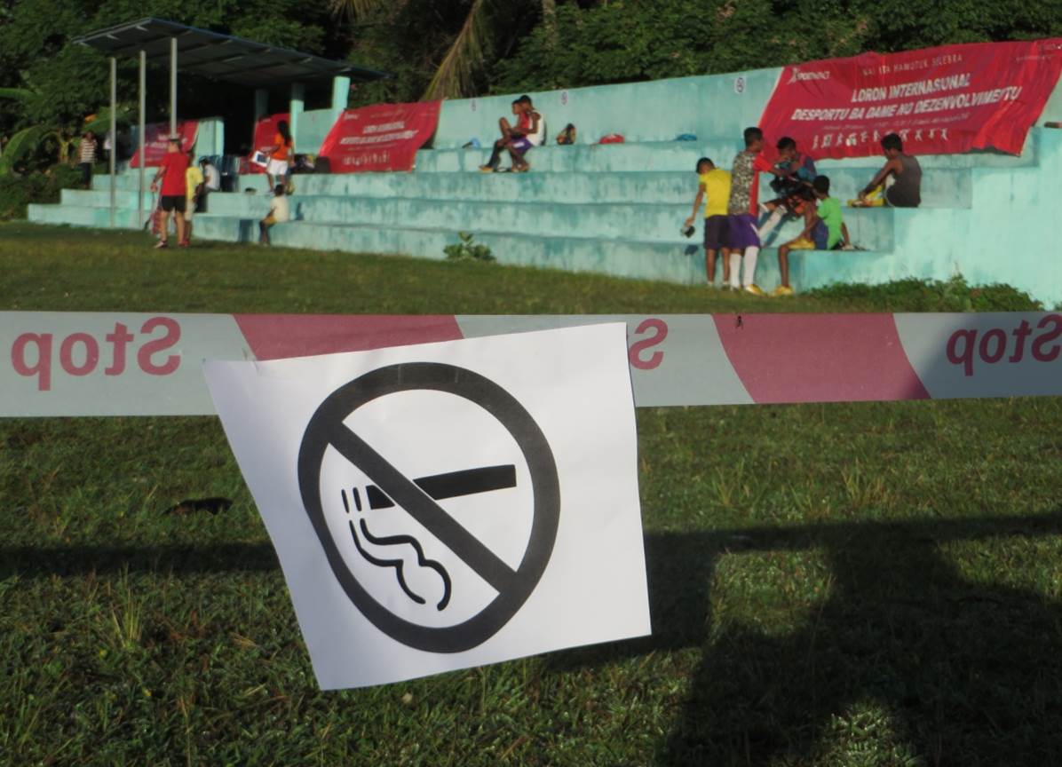 -Anti-tobacco policy -Política anti-tabaco