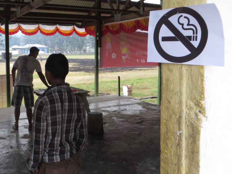 -Change of mentalities: Non-smoking policy -Mudança de mentalidades: politica anti-tabaco 